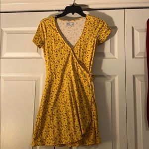 Hollister Wrap dress